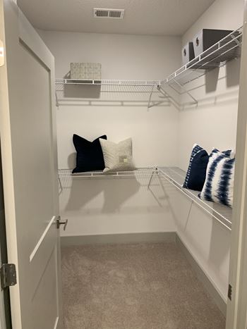 Ciel luxury apartments | walk in closets